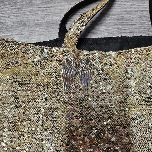 Victorias Secret Gold Sequin Tote Bag With  ANGEL Wings Purse Charm - Picture 4 of 12